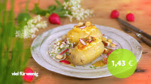 Jetzt Wird S Bayrisch Obazda Die Leckere Pikante Kasezubereitung Hat Es Langst Zu Uns In Den Westen Geschafft Bayrische Rezepte Rezepte Lebensmittel Essen