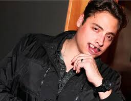 You talkin' to me? Would love to answer some of your questions! Drop me a  line below!