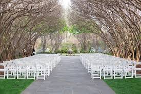 Dallas Arboretum Botanical Gardens Wedding From Michele Shore Photo Outdoor Wedding Venues Wedding Venues Texas Wedding Venues Texas Dallas