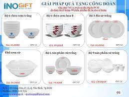 Để thể hiện tình cảm với cha, nhiều em bé thường viết thơ, hát múa hay tặng những món quà nhỏ. Nen Táº·ng Qua Táº·ng Gi Vao Ngay Cá»§a Cha Ä'á»™c Ä'ao Y NghÄ©a