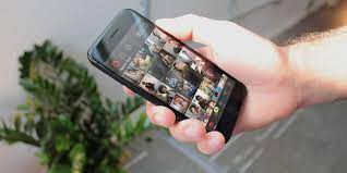 An online dating application is an online dating service presented through a mobile phone application, often taking advantage of a smartphone's gps location capabilities. Journalisten Enthullen Das Ist Die Gefahrlichste Dating App Ggg At