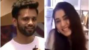 Bigg Boss 14: Rahul Vaidya's girlfriend Disha Parmar reacts to his marriage  proposal