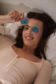 Kira Sutherland (@kira_lauren_)