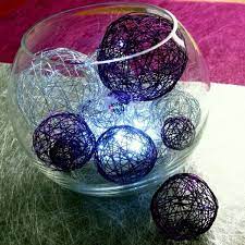 Le Vase Boule Petit Objet Avec De Grandes Idees Archzine Fr Idee Deco Vase Vase Boule Vase