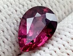1 65 Ct Rodolite Garnet Best Quality Gemstone Igc85 Gemstones Garnet Gem Rock Auctions