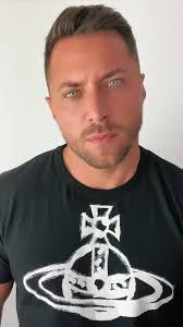 Karl James's Instagram, Twitter & Facebook