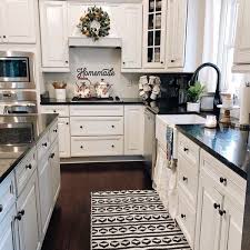Farmhouse Kitchen Farmhouse Kitchen Cabinets Diy Painted Kitchen Cabinets Diy Kitchen Farmhousekitchen Home Decor Kitchen Kitchen Style Country Kitchen