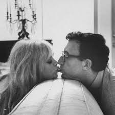 Les plus beaux baisers des célébrités