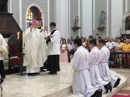 Chiclayo Honesto | EX OBISPO DE CHICLAYO ES EL NUEVO PAPA Robert Francis Prevost Martínez ¡Damos la vuelta al mundo! En la Iglesia Santa María Catedral de... | Instagram