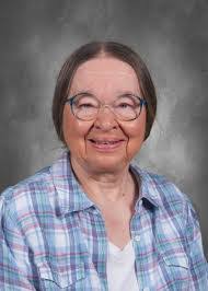 Lisa Supanich's Instagram, Twitter & Facebook