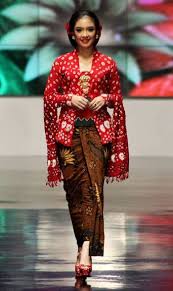 Pilihan warnanya juga sangat banyak. Wolipopcom Indonesia Terbaru Avantie Fashion Karya Anne Week Di 9 Karya Terbaru Anne Avantie D Model Kebaya Indonesia Fashion Week Indonesia Fashion