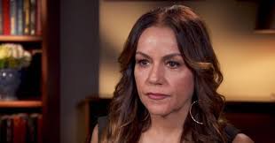 Remembering When Ariel Winter Handled Her Ellen Interview With Class  Despite Being Asked Deep Questions About Her Estranged Mom