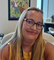 Sylvia Renner's Instagram, Twitter & Facebook