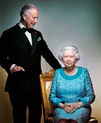 Principe Charles E Rainha Elizabeth Ii Encantam Em Nova Foto Oficial Da Familia Real Britanica Estrelando