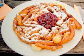 Buelos de viento frittelle dolci peruviane i buelos de viento sono dei dolcetti tipici peruviani. Strauben Frittelle Dolci Tirolesi In Cucina Con Patty