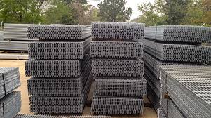 Expanded metal grating is made by creating slits in a metal sheet, and then stretching (expanding) the sheet. Bar Grating Metal Steel Bar Grating Marco Specialty Steel