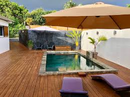 Studio Les Roses Ameres Bungalows A Louer A Saint Pierre Bungalow A Louer Ville De Saintes