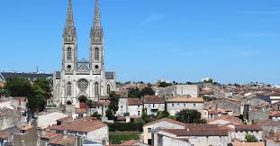 Vendredi 02 octobre à 0:06 premier quartier : Chambres D Hotes Et Gites A Niort Des 17 Hometogo