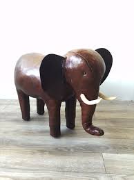 Taburete elephant de cuero de dimitri omersa, años 60. Vintage Leather Elephant Footstool By Dimitri Omersa For Abercrombie Fitch Van Royen Antiques Objects