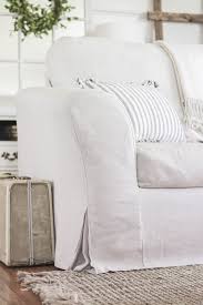 Mit unseren sofabezügen und polsterbezügen kannst du ganz einfach dein altes sofa, deinen alten hocker, sessel oder. Der Sofa Bezug Als Schutz Und Dekoration