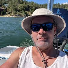 Visited your profile 10 times and viewed your profile. I'm from Los  Angeles, USA🇺🇸 where are you from?