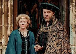 The Welsh Dragon The English Rose King Henry Vii And Queen Elizabeth In The Spanish Princess Elizabeth Of York The Spanish Princess Spanish Princess