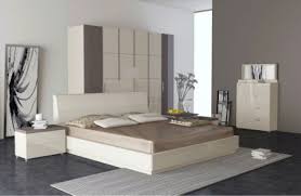 مصانع غرف النوم في تركيا وايضا يوجد بعض من اسماء الشركات ربما تفيدك