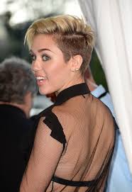 Style an undercut faux hawk (rihanna miley cyrus). Pin On Hairstyle Ideas