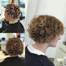 dauerwelle wie naturlocken lassen sie uns ihr traum von lockenmahne oder volumen er kurze haare dauerwelle frisuren mit dauerwelle kurzhaarfrisuren dauerwelle