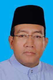 Dato' seri diraja mahdzir bin khalid adalah anak sulong dari empat orang adik beradik. Biodata Datuk Seri Mahdzir Khalid Menteri Pendidikan Memoir Of Insani