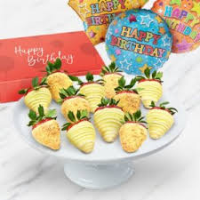 23 best birthday gifts for him; 50 Amazing 30th Birthday Gift Ideas For Her Edible Blog