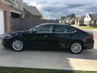 Paring the 2019 toyota avalon to full size sedan rivals auto. Toyota Avalon Vs Lexus Es 350 Cargurus