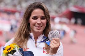 Maria andrejczyk is a survivor herself. Maria Andrejczyk Gives A Medal From Tokyo