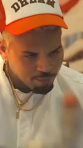 chrisbrownvsusher #chrisbrowndissquavo #rihanna #usbillboardtop1 #bre...