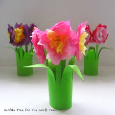 They are a thoughtful hand made gift that is easy to customize, looks beautiful, and can last a long time. Paper Tube Posy The Craft Train