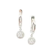 Anting fashion wanita square emas cantik simple imitasi korea sytle. 10 Merk Anting Emas Putih Terbaik Terbaru Tahun 2021 Mybest