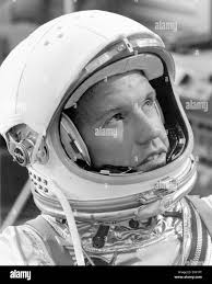Astronaut gordon hi-res stock photography and images