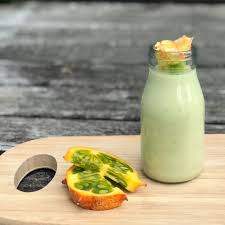 Kiwano Colada Smoothie Healthy Recipes Enzed Exotics Kiwano Melon Recipes Healthy Smoothies Juicing Recipes
