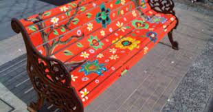 For in the home, in the garden, or on the porch, a painted bench is a lovely way to accent a space. Pin On City Street Art