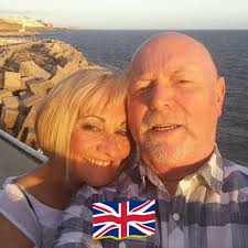 My daughter has a cup of warm milk in the mornings (to have some medication  in), is there microwaves around the ship I can access? Thanks 😁