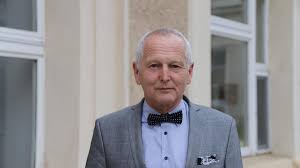 B department of biomaterials and tissue engineering , institute of physiology, academy of sciences of the czech republic , prague. Jan Pirk O Srdci Nikdo Nevi Vsechno Mujrozhlas