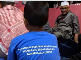 Jun 27, 2012 · pondok penyayang raudhah adalah sebuah rumah kebajikan yang terletak di alamat no 336 batu 11 jalan gombak. Fazira Aziz On Twitter Beralamat Di No 32r Lot 346 Batu 8 Jalan Pahang Lama 53100 Gombak Selangor Mohon Sebarkan Sebarang Pertanyaan Boleh Hubungi No Telefon Yang Disertakan Disini Saya Sertakan