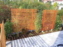 Design 44 Zum Sichtschutz Aus Paletten Selber Bauen Check More At Https Www Es Sichtschutz Garten Selber Bauen Selber Bauen Garten Sichtschutz Garten Gunstig