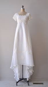 60s Wedding Dress 1960s White Dress Thing Of Beauty Gown Beautiful Wedding Dresses Wedding Dresses 60s Beautiful Dresses