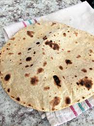 How To Make Roti Chapaati Phulka Or Indian Flatbread The Kitchen Docs Chapati Recipes Food Roti