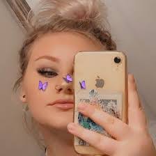 Lillie Holloway's Instagram, Twitter & Facebook