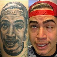 Assista os melhores vídeos do mundo em baixarvideosgratis.com.br. Fa Faz Tatuagem Do Rosto De Whindersson Nunes Tribuna Do Sertao