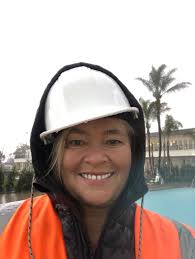 Deena Lockhart's Instagram, Twitter & Facebook