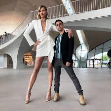 Keep up the good work! Legs Forever I Love See Her Height Contrast With Other People A Monument Karliekloss