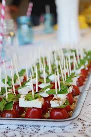 Italians fully embrace getogethers with family and friends so they do like to make a night of it when going to a restaurant. 14 Country Themed Dinner Parties Ideas Dinner Party Themes Dinner Themes Italian Dinner Party